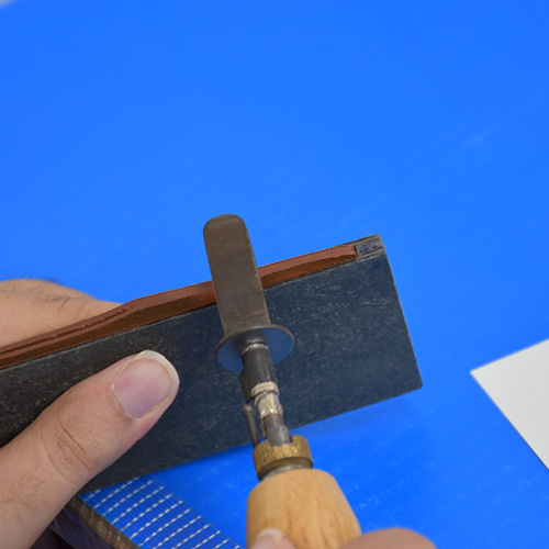 Fabrication d'une cravache, ESAT Les micocouliers